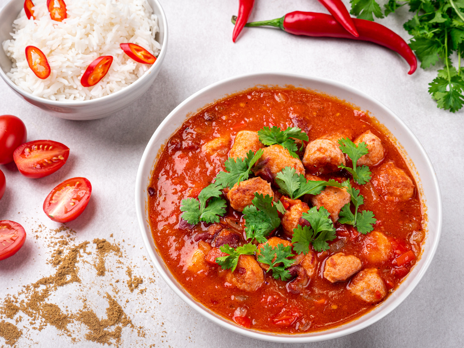 Siskonmakkara chili con carne Wursti reseptit siskonmakkara